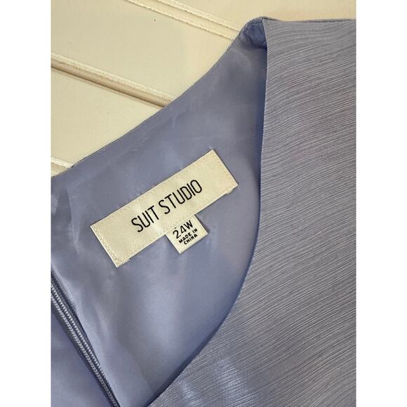 Suit Studio & Brylane Single Breasted Blazer & Satin Midi Shift Dress Bundle 24 - Picture 6 of 10